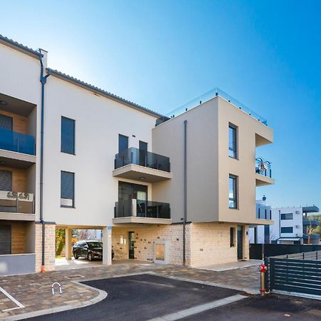 Alex & Betty Apartment Medulin Exterior photo